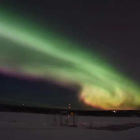 Villa Charming House On Riverbank With Winter Activities Rovaniemi
