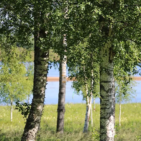 Atmospheric House On Riverbank Apartamento