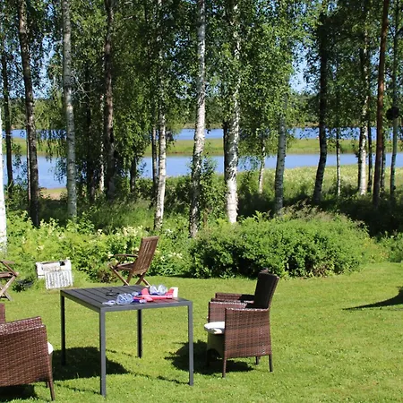 Atmospheric House On Riverbank *