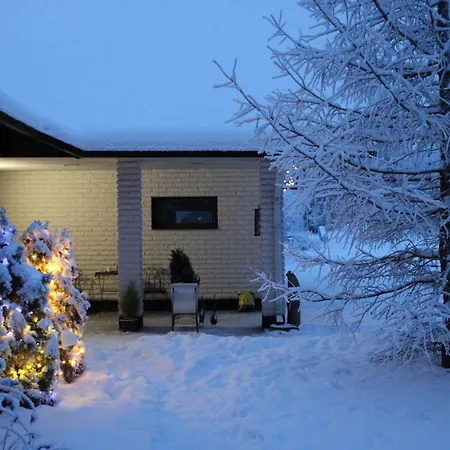 Atmospheric House On Riverbank Апартаменты Рованиеми