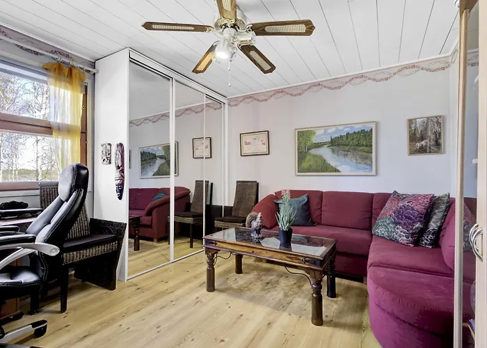 Atmospheric House On Riverbank Apartamento *