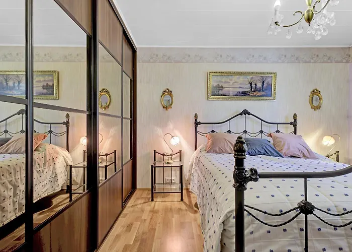 Atmospheric House On Riverbank * Rovaniemi