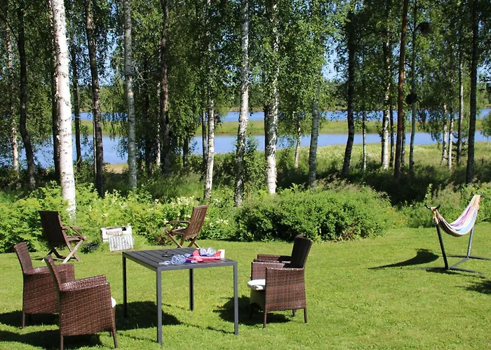 Atmospheric House On Riverbank *